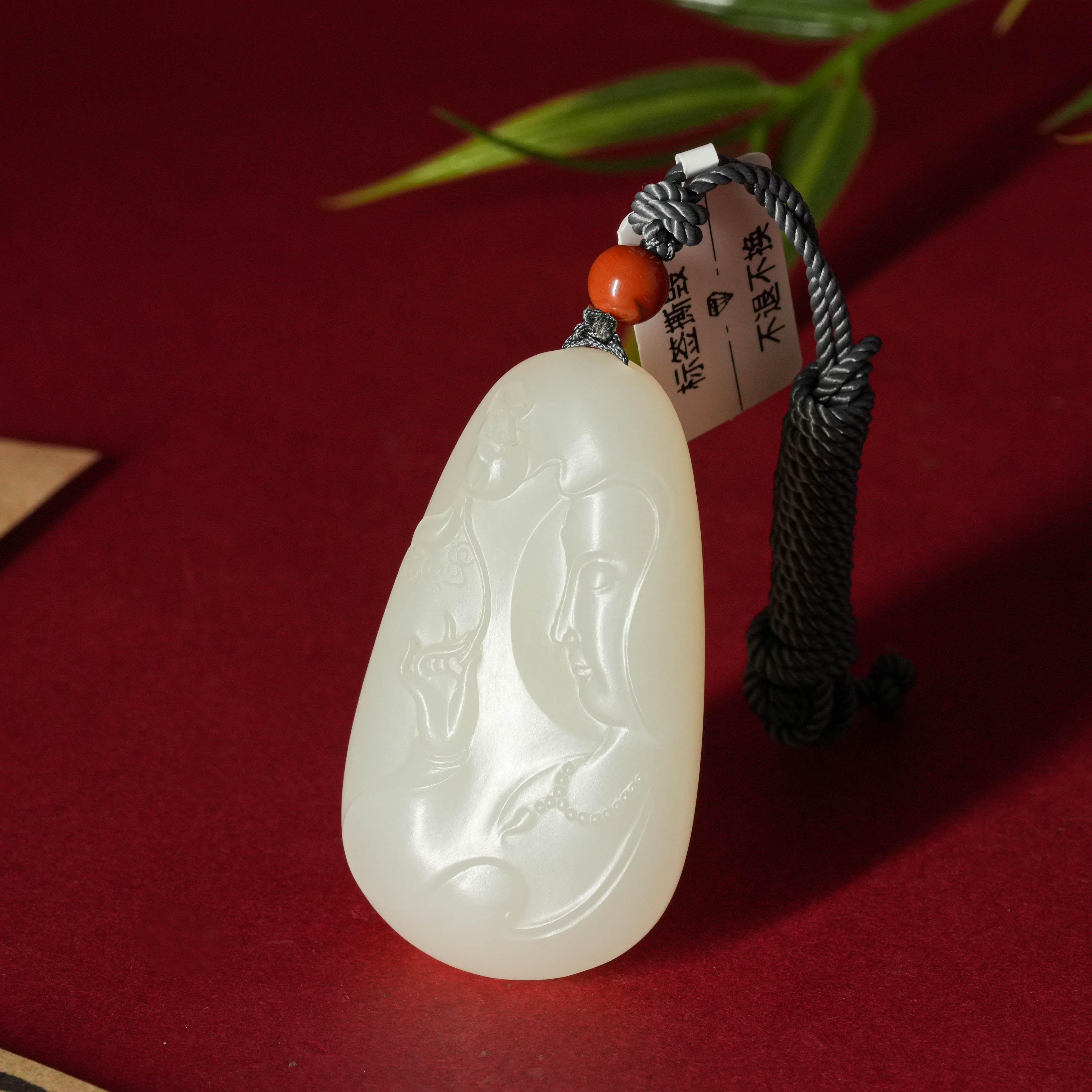 YD3790和田玉白玉观音吊坠--钱建峰大师作品玉石挂件