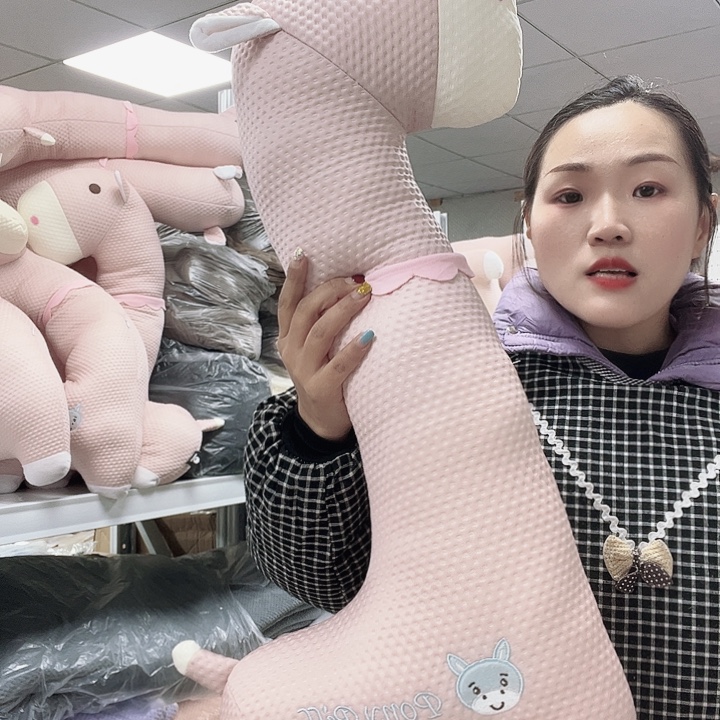 毛绒啦咯啦咯啦咯啦咯啦