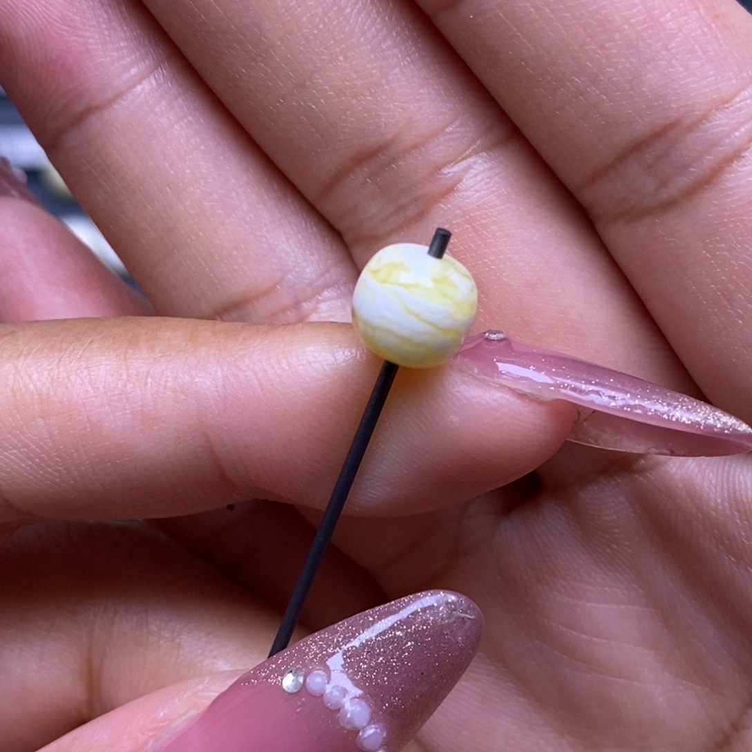 植物珀未镶嵌珠宝奇石漆白虎皮妖花老型8.1*7.5（微瑕）