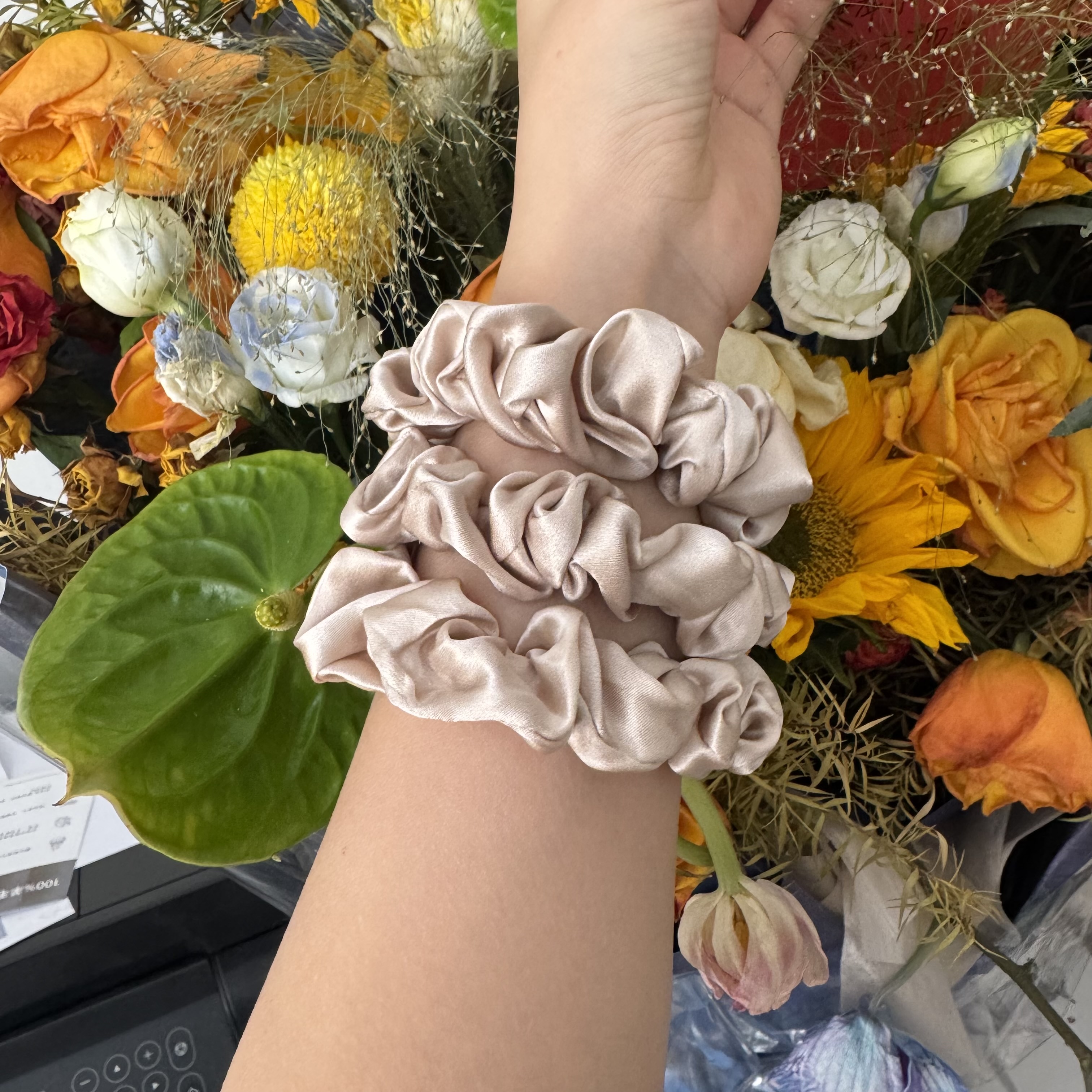 【杏色】手工粗版仙女 大肠发圈 （2~2.5cm）纯手工 会有手工痕迹