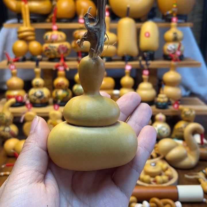 鲍*萍天然葫芦自然生长