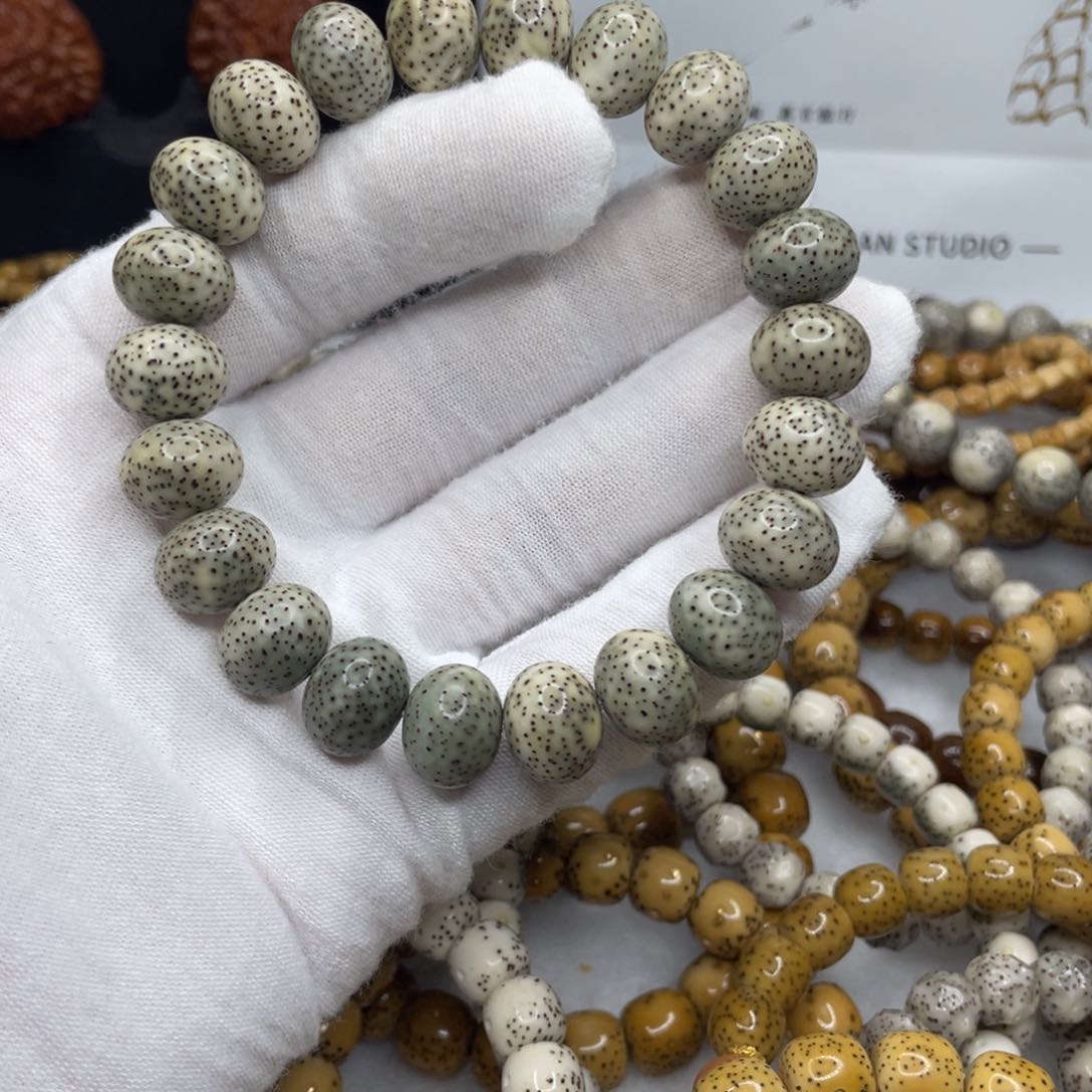 星月菩提手串A****n特价13苹果