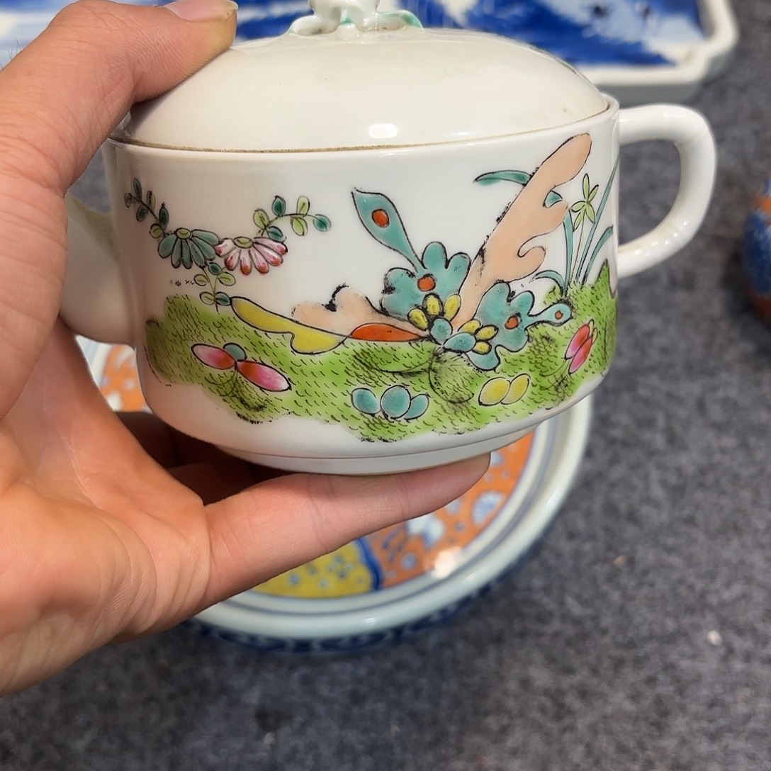 非古董现代工艺品