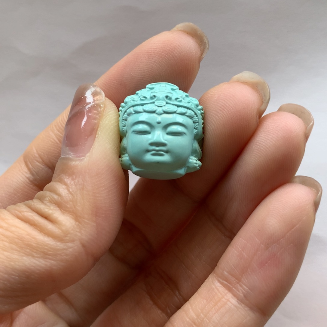 绿松石配饰未镶嵌