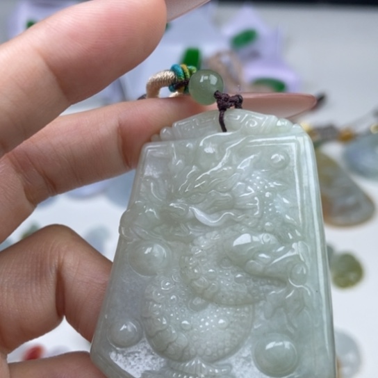 翡翠未镶嵌吊坠(不含链)天然缅甸翡翠A货