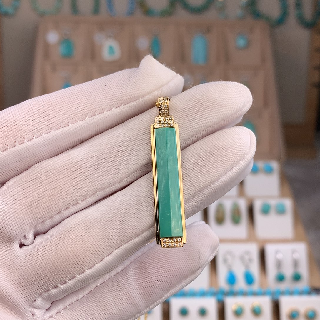 绿松石18K金镶嵌吊坠(不含链)