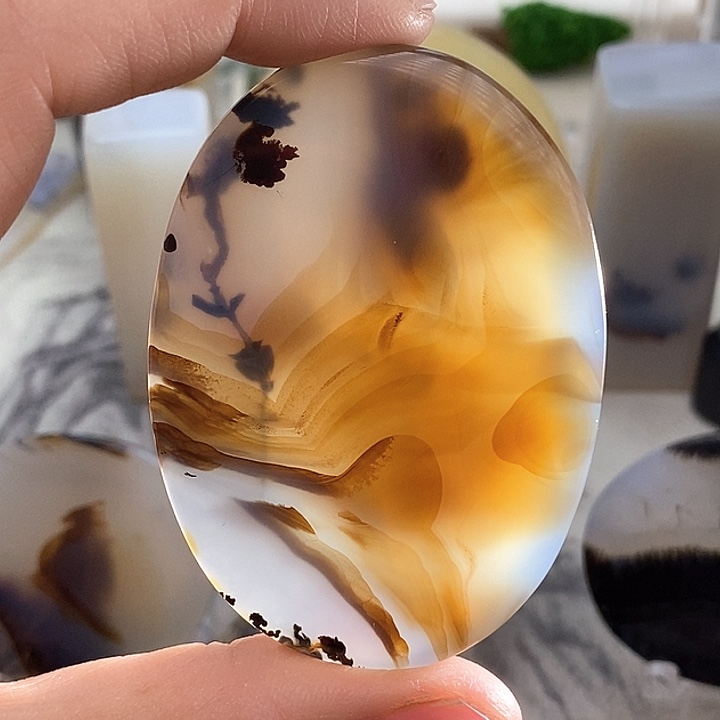 玛瑙/玉髓颈饰未镶嵌