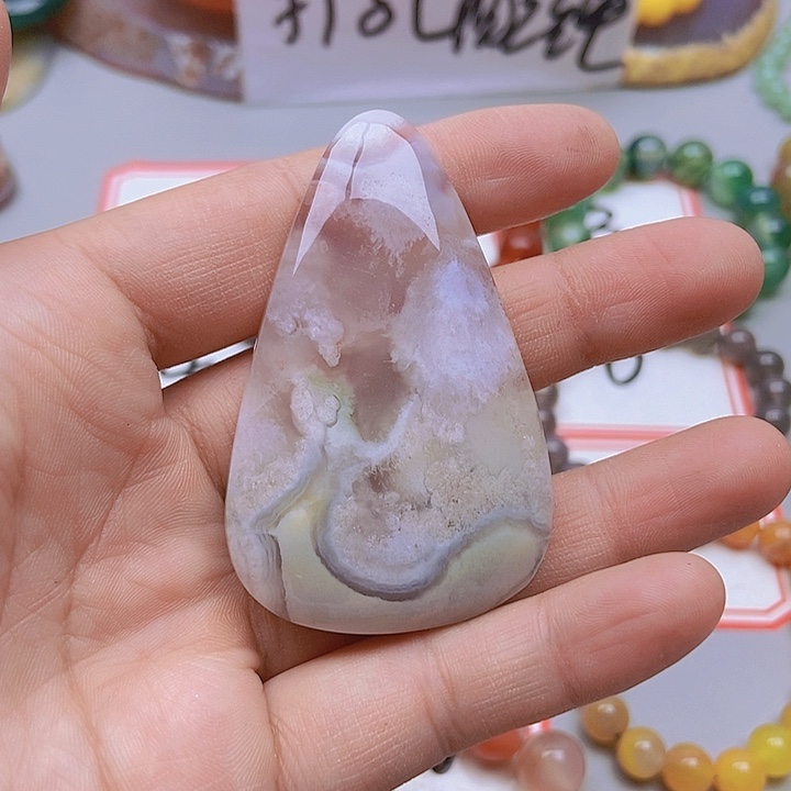 【闪购商品】玛瑙/玉髓珠宝半成品未镶嵌月****?