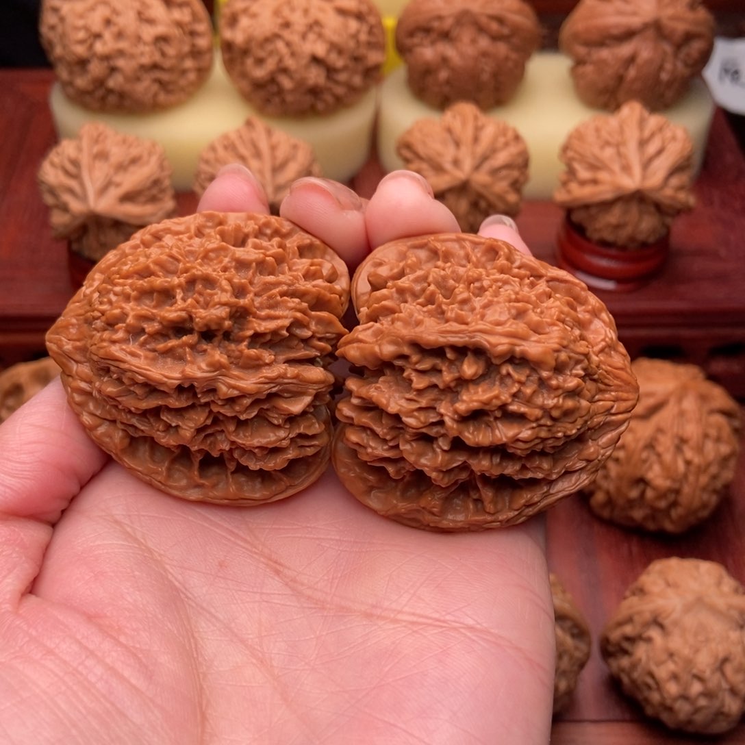 桃核把件明*满天星狮子头45