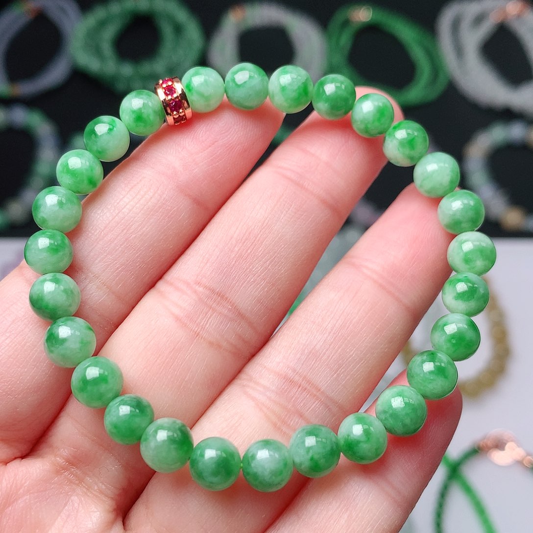 翡翠手链未镶嵌翡翠