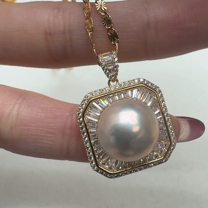 拼合珍珠（马贝珠）颈饰银S925镶嵌