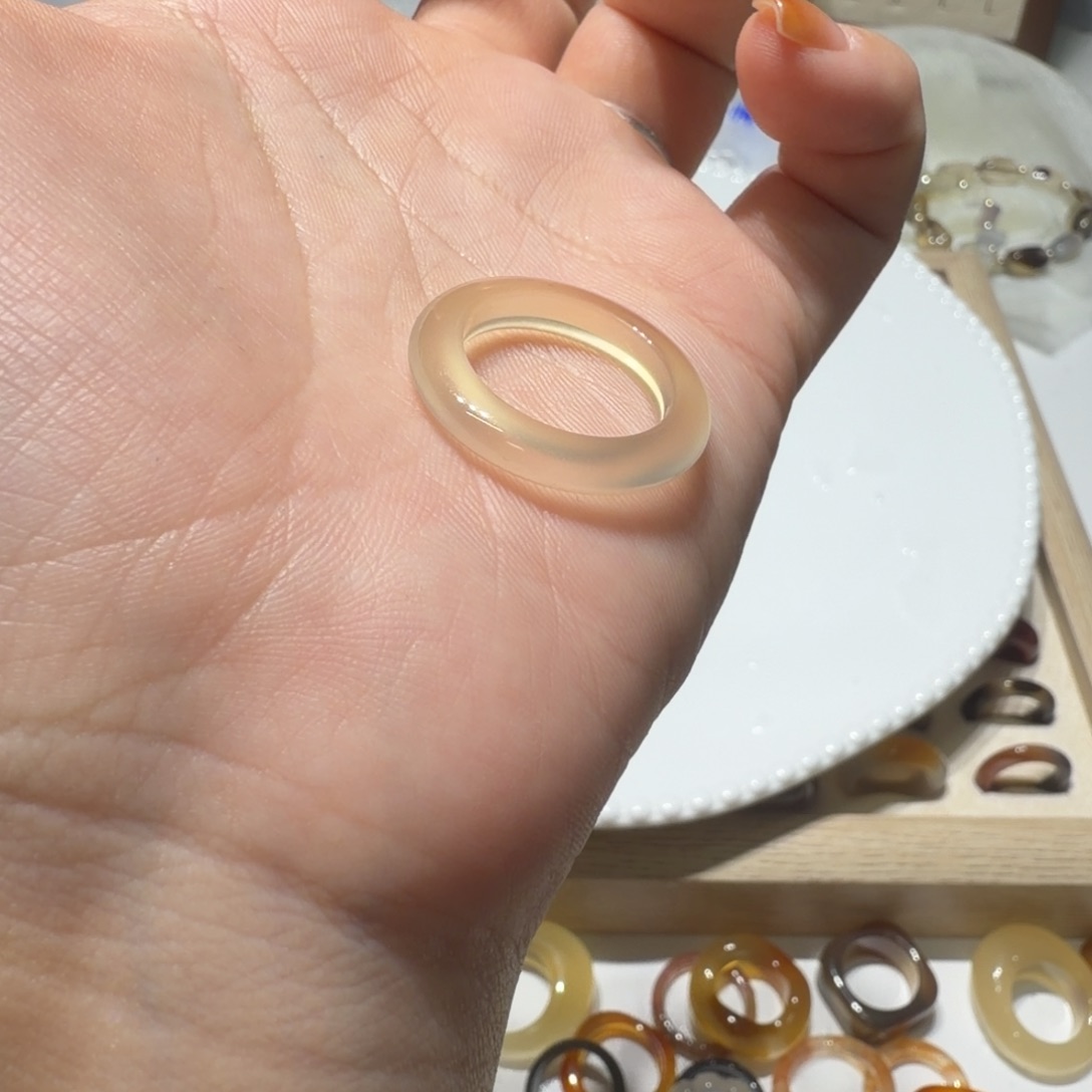 虎***儿玛瑙/玉髓未镶嵌戒指港16