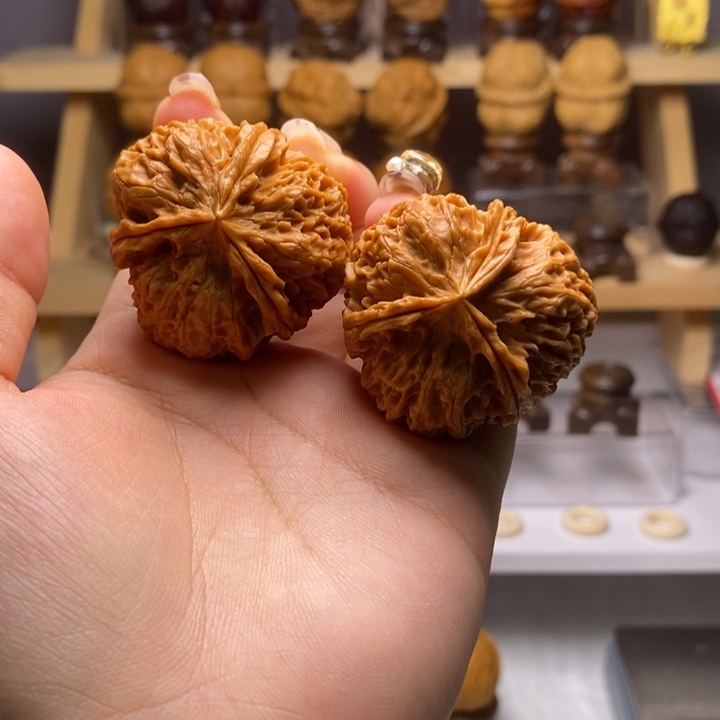 文玩核桃吊坠38龙飞凤舞Y17