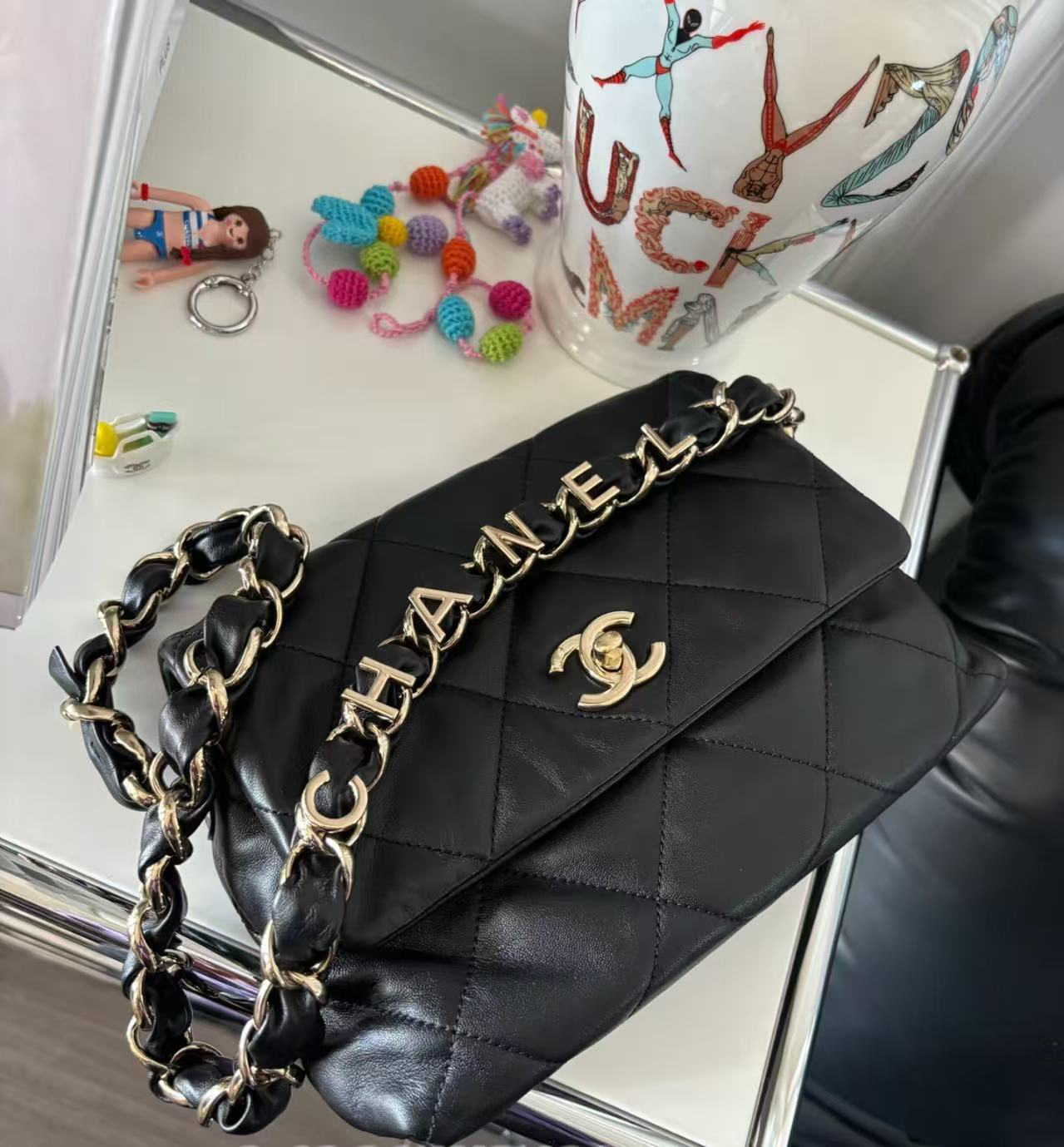 95新 Chanel/香奈儿 展会外场 黑金 粗链条logo  大号cf包 28cm 