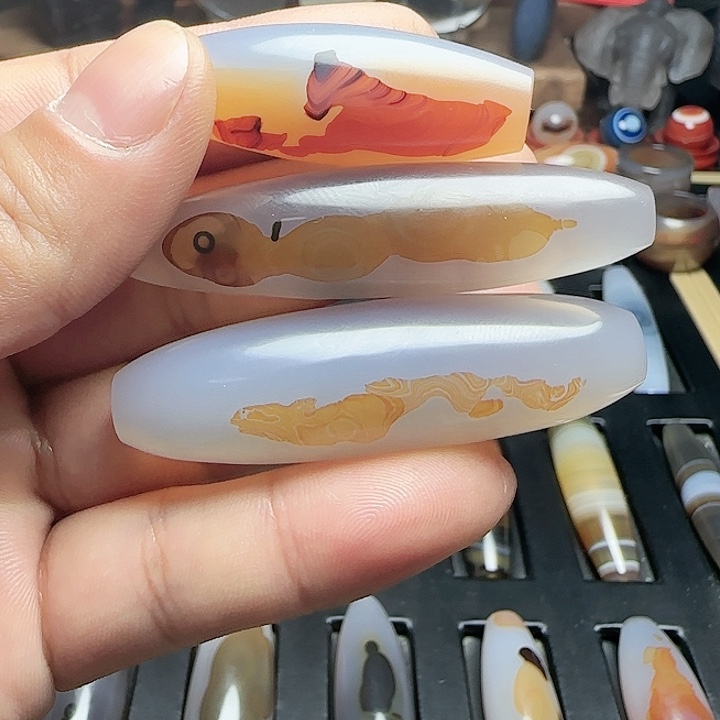 玛瑙/玉髓颈饰未镶嵌鹤***红
