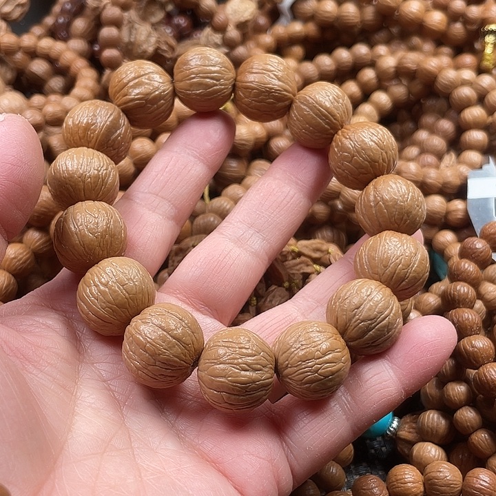 猴头核桃手串1.8大同尺聚宝盆
