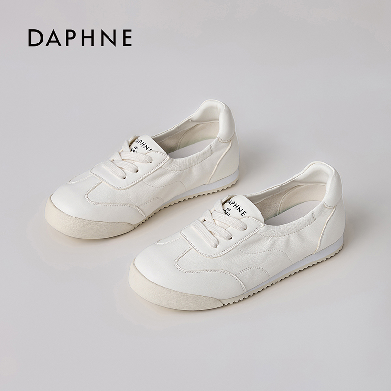 达芙妮时尚百搭休闲鞋2025秋季新款防范华耐磨真皮女鞋小白鞋女J