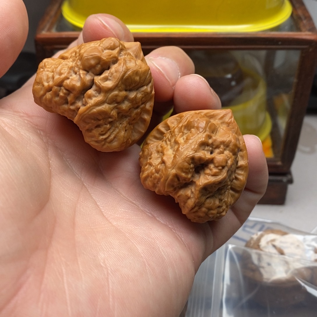 核桃把件鼻****边蛤蟆头的