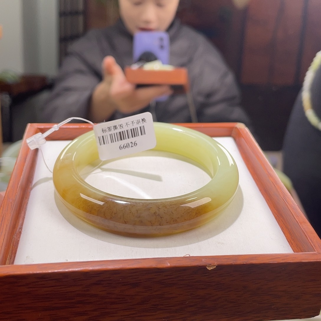 【闪购商品】和田玉手镯未镶嵌52/53