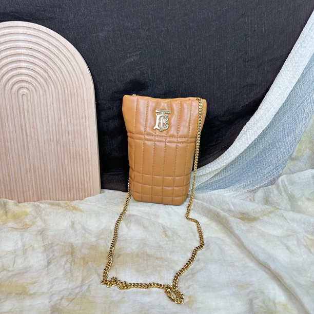 99新 BURBERRY/博柏利 金棕 mini 水桶链条斜挎包