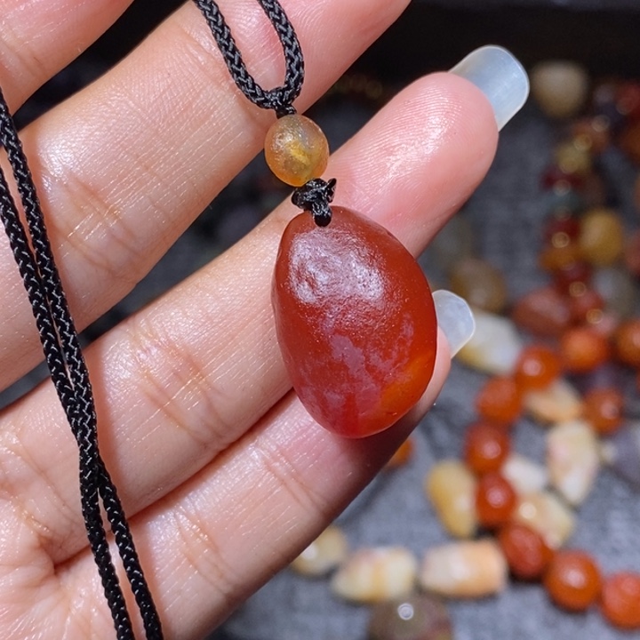 玛瑙/玉髓珠宝半成品未镶嵌飘***忆