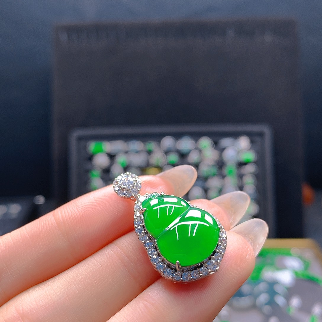 未镶嵌手链翡翠天然翡翠