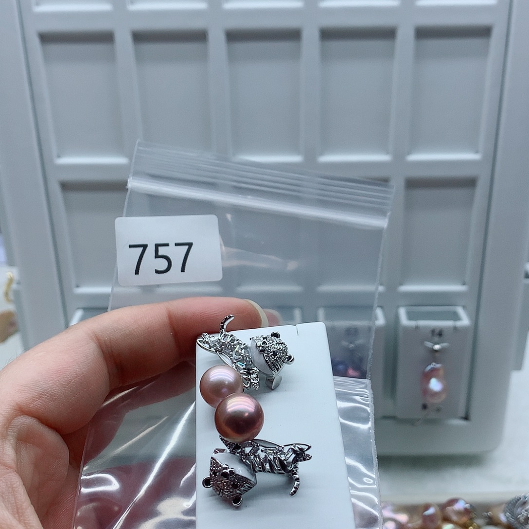 合金吊坠(不含链)淡水珍珠