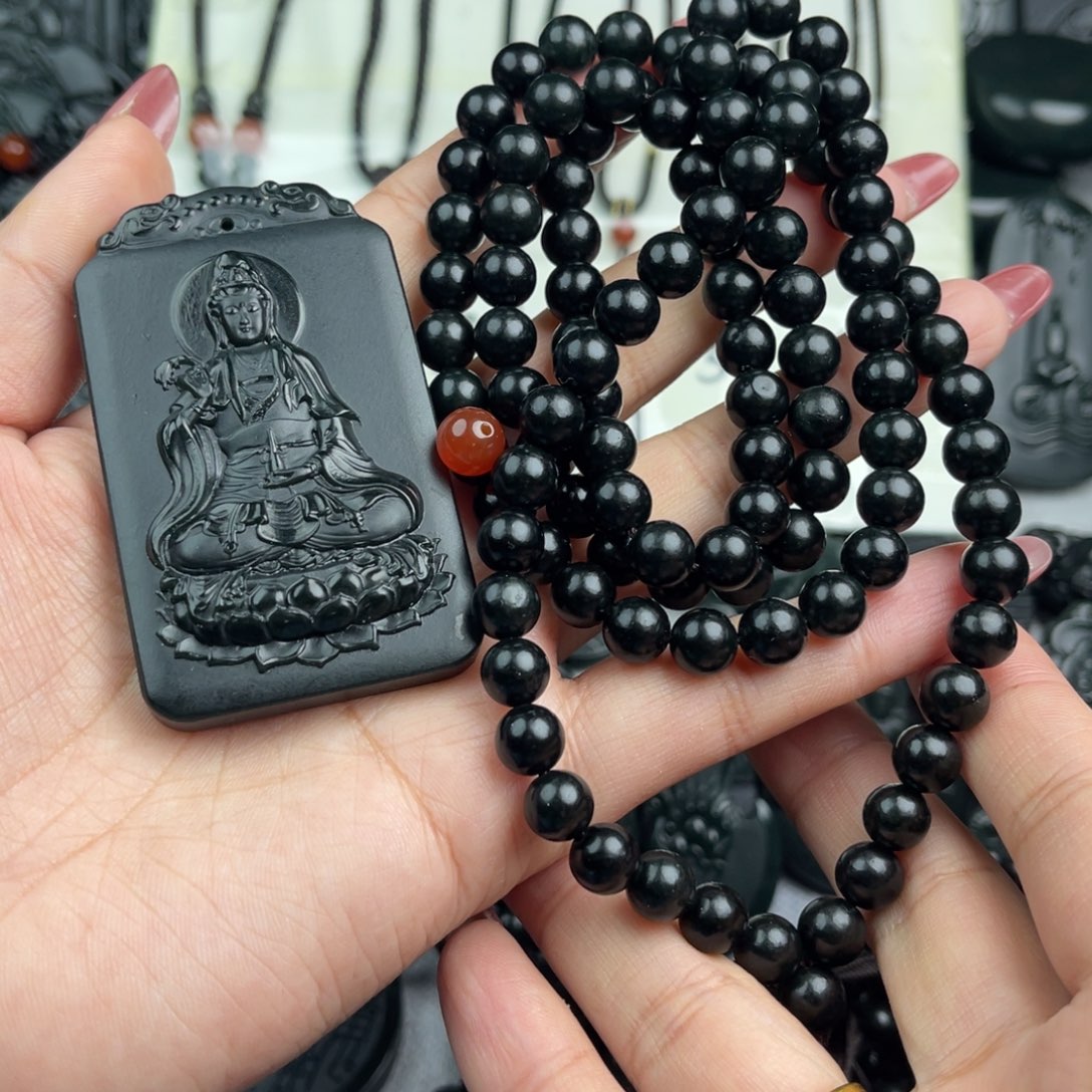 和田玉颈饰未镶嵌孤*