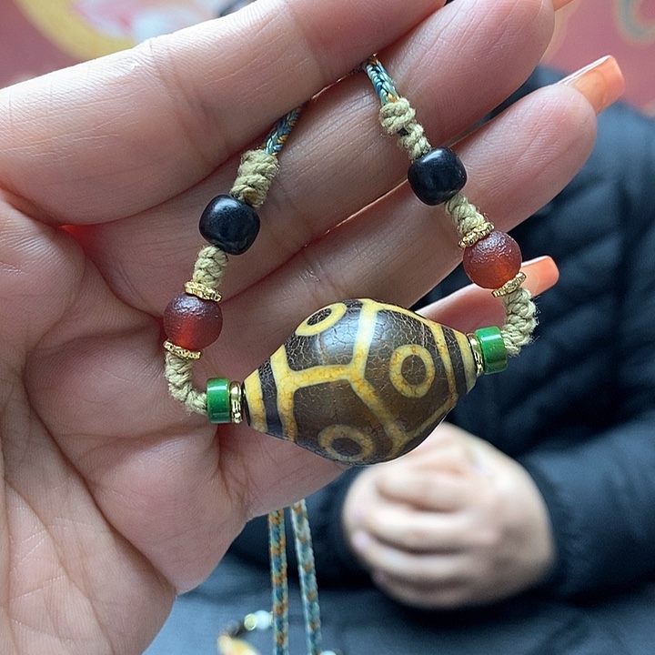 玛瑙/玉髓颈饰合金