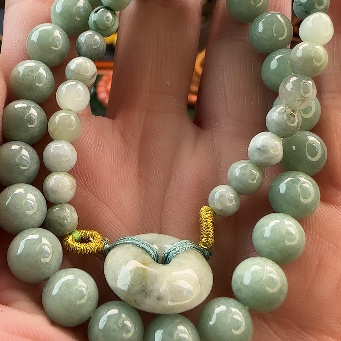 翡翠手链未镶嵌两条带4个套装