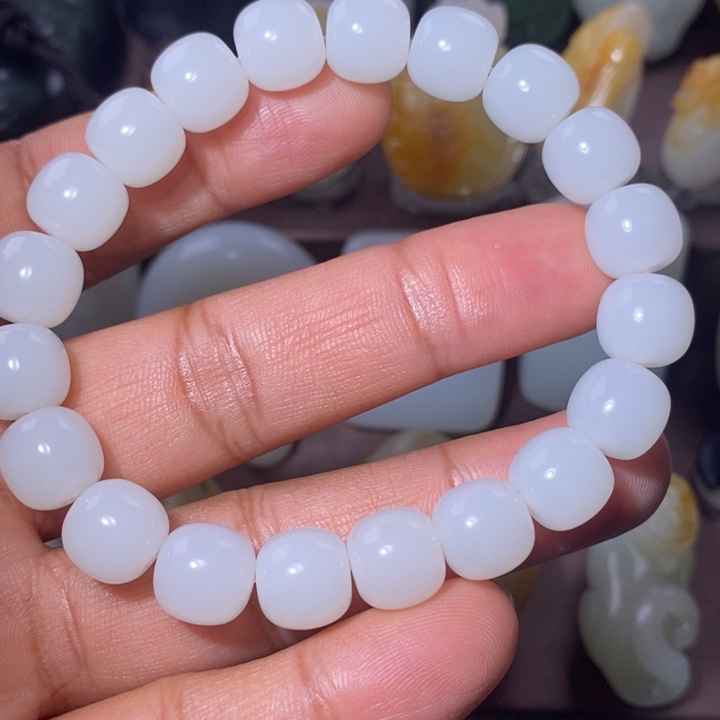 和田玉未镶嵌手链