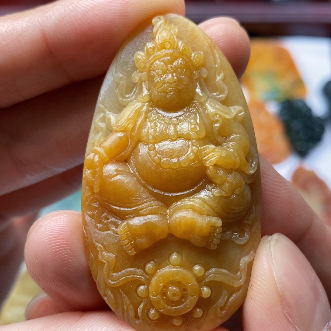 定制翡翠未镶嵌黄财神