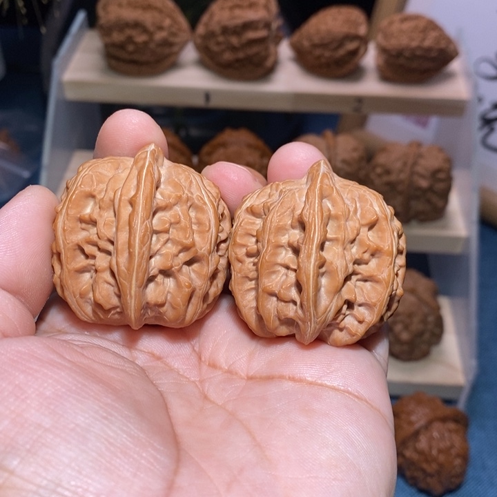 吊坠文玩核桃全品三羊谷