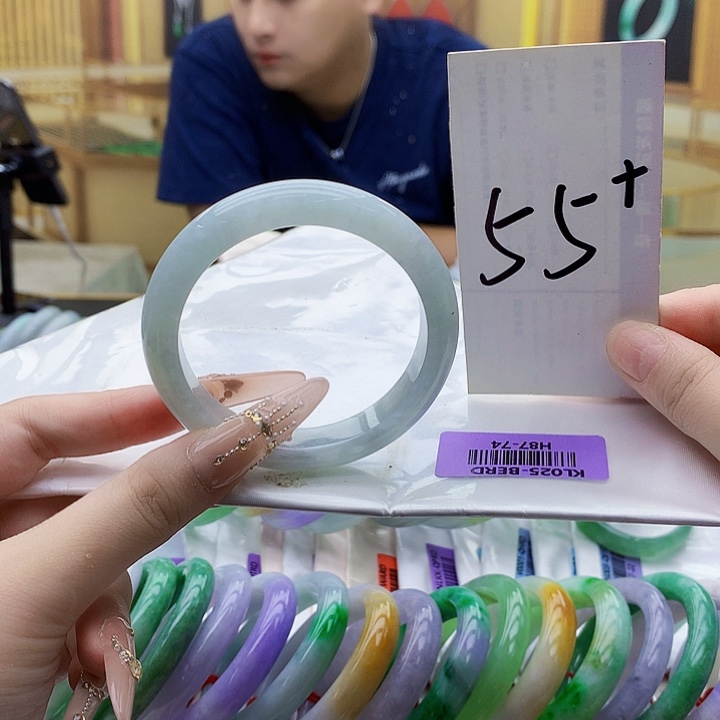 翡翠未镶嵌手镯mk