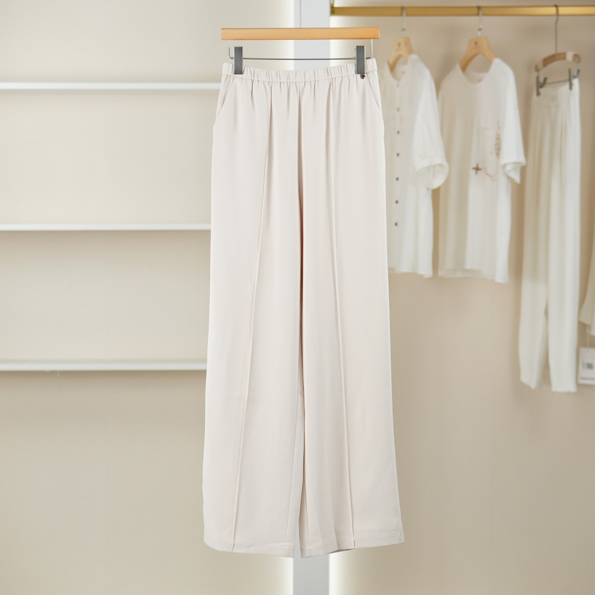 麦迪尚品 一路童行【沙YM】31020646松紧腰休闲裤春季女专柜正品