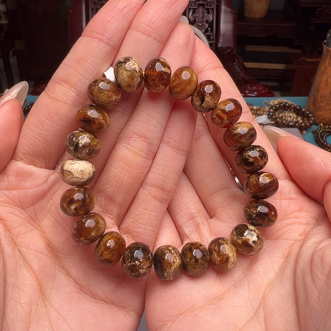 琥珀裸石未镶嵌抚顺琥珀10287。11mm