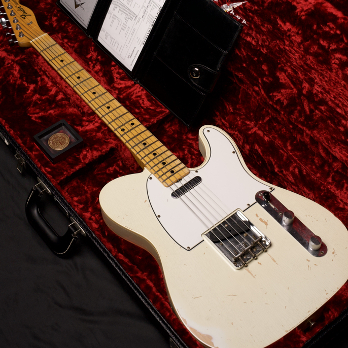 Fender电吉他MB+1967