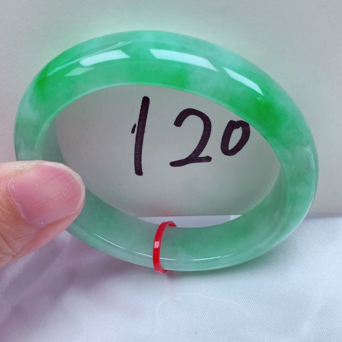 翡翠手镯（贵妃镯）未镶嵌翡翠