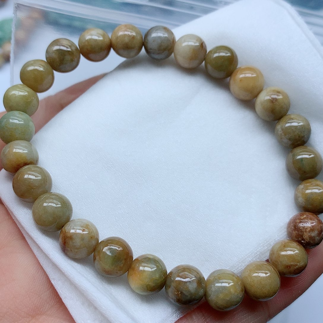 翡翠颈饰未镶嵌手串