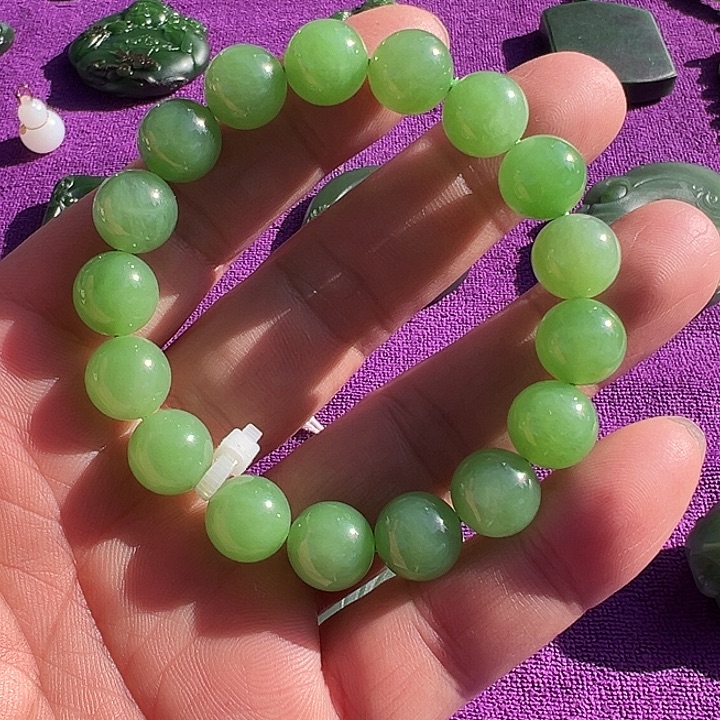 和田玉（碧玉）未镶嵌手串