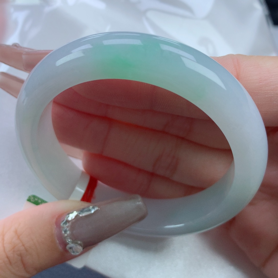 翡翠手镯未镶嵌51.8正圈