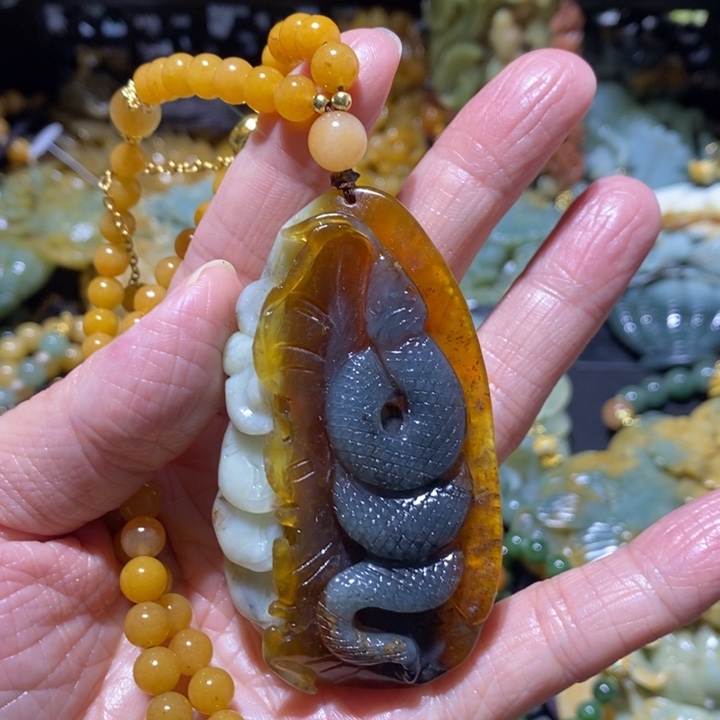 岫玉岫玉吊坠未镶嵌