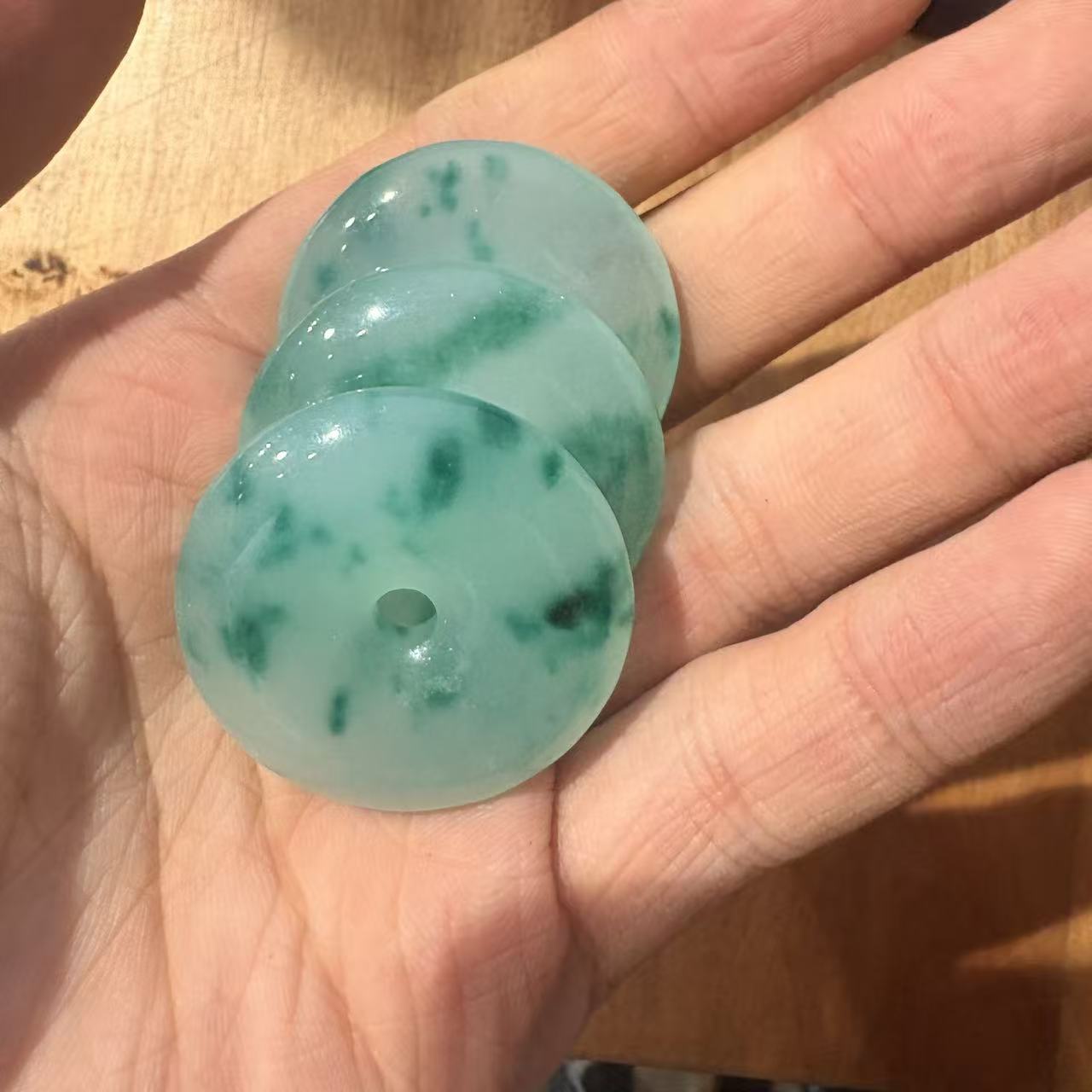 天然非洲翠吊坠 a4031—多样性发