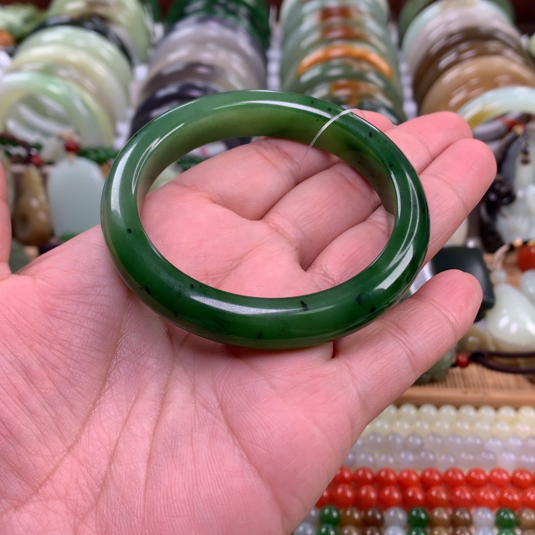 和田玉（碧玉）未镶嵌手镯56_57口径