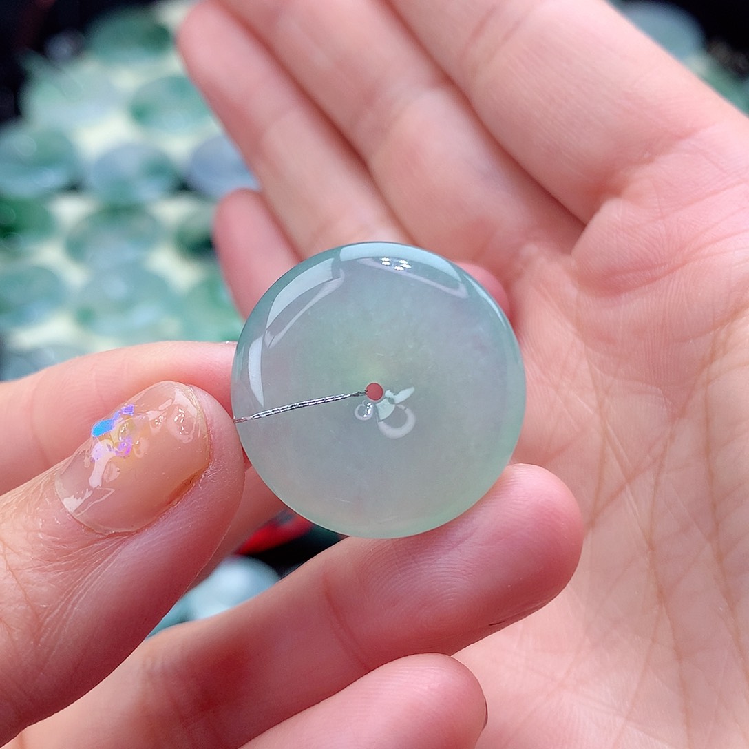 翡翠颈饰未镶嵌尺寸23.8/5.5