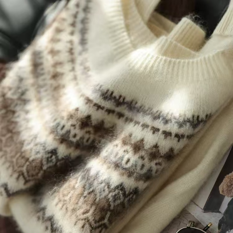 羊范费尔岛提花拉毛山羊绒针织衫女士一线圆领软糯套头打底衫毛衣
