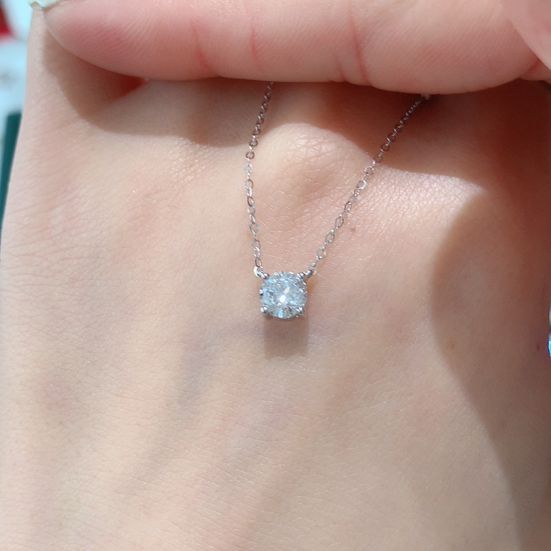 实验室培育钻石颈饰18K金镶嵌K白