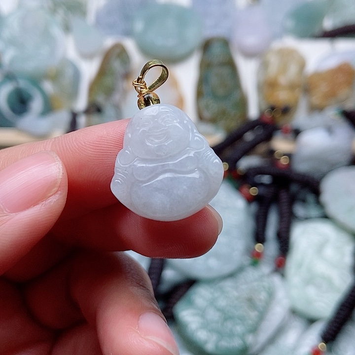 翡翠吊坠(不含链)未镶嵌翡翠