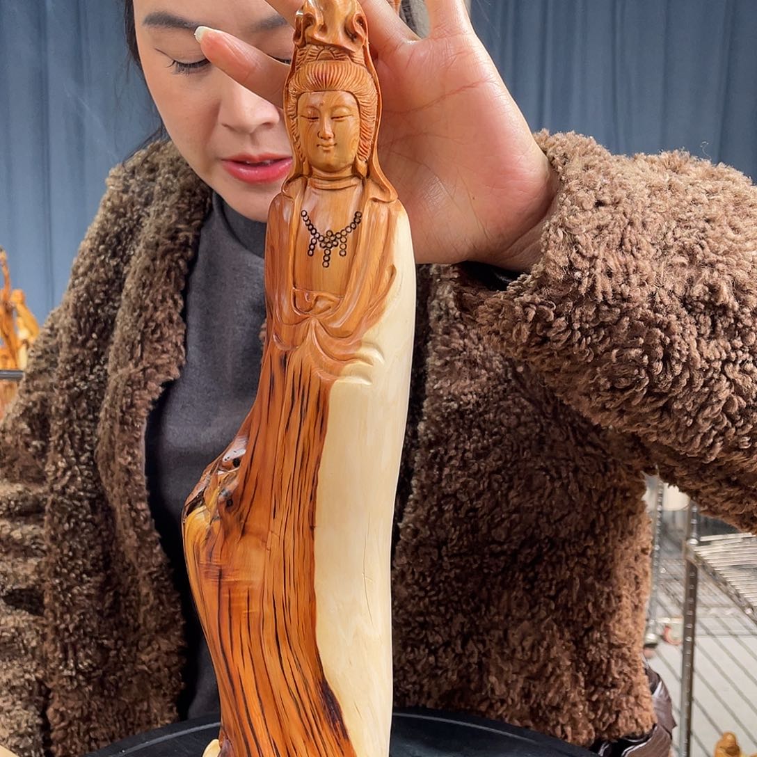 柏木（崖柏）随型艺术根雕