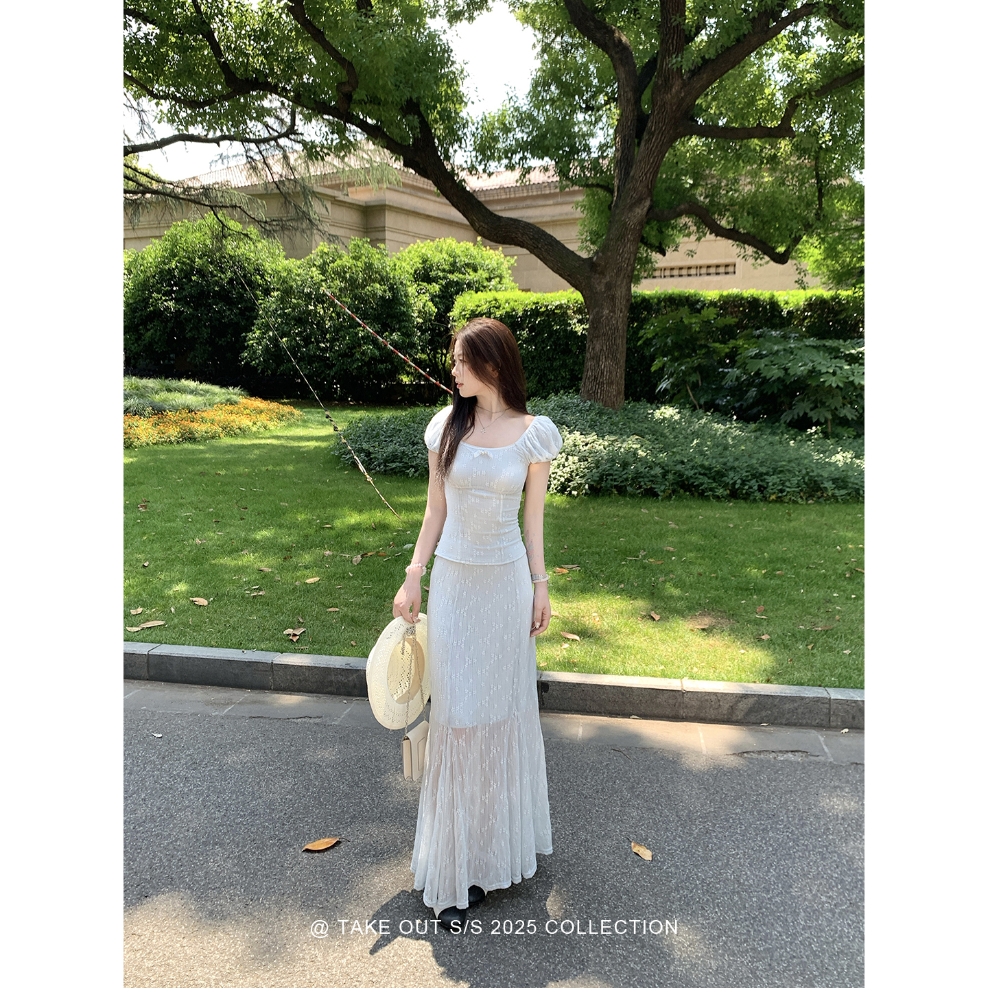 外卖到了「雨后铃兰」设计感镂空蕾丝小衫半身裙套装WM5DSZ13